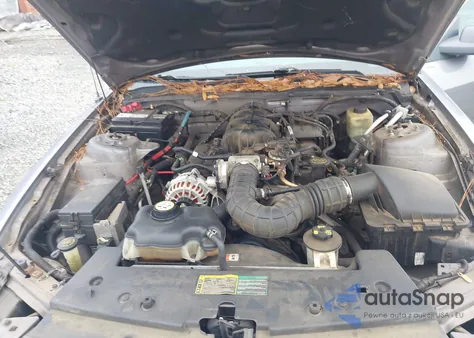 2006 Ford Mustang V6 from USA, damaged, VIN 1ZVFT80N665127615